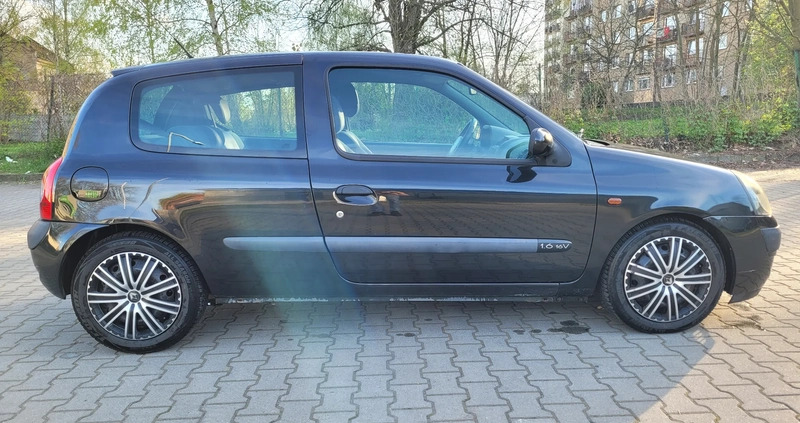 Renault Clio cena 6700 przebieg: 152864, rok produkcji 2001 z Gliwice małe 277